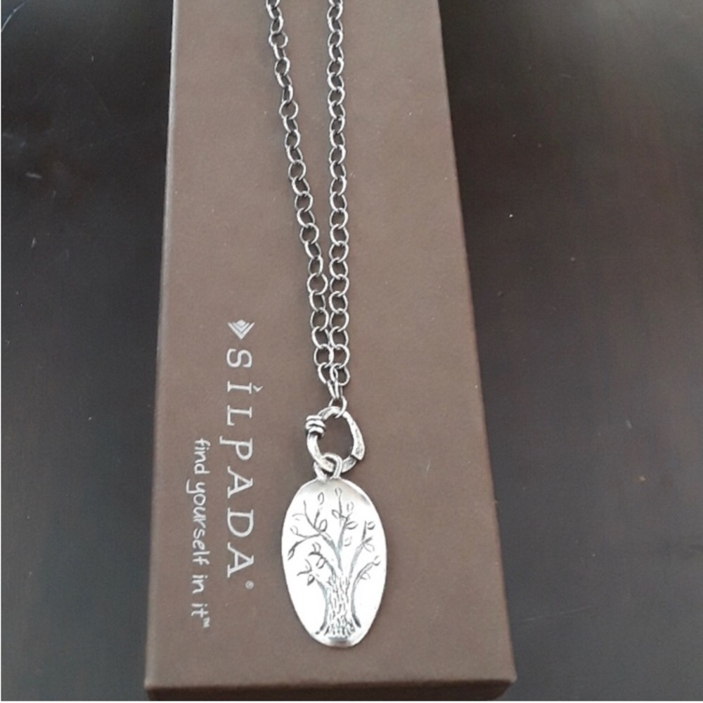 Silpada Family Tree Necklace-Sterling Silver